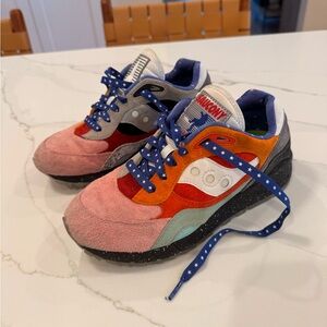 Saucony Shadow 6000 Space Flight size 5.5